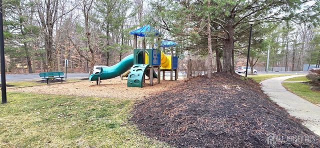 44 Azalea Court, South Brunswick, NJ 08852