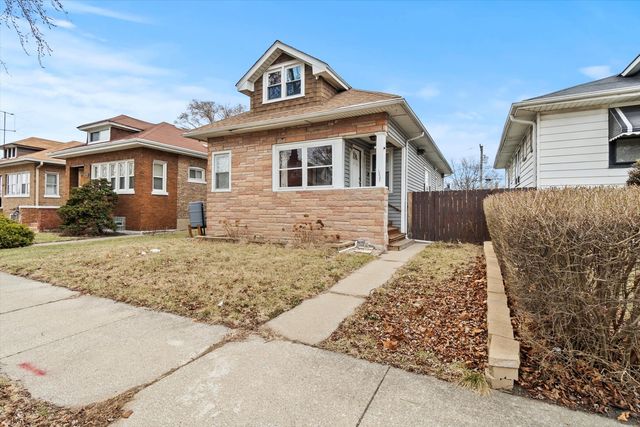1227 S 19th Avenue, Maywood, IL 60153