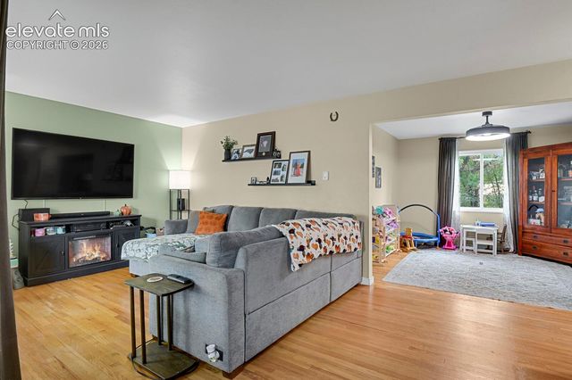 153 Rose Drive, Colorado Springs, CO 80911