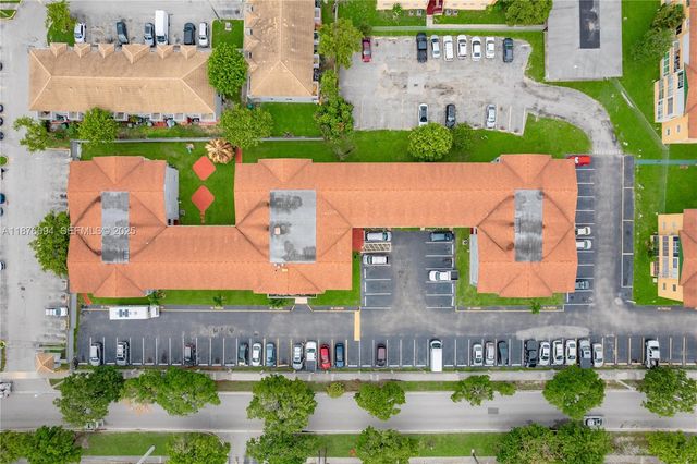 120 Royal Palm Road 315, Hialeah Gardens, FL 33016