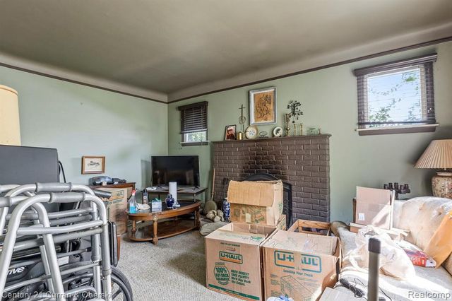6427 Artesian Street, Detroit, MI 48228