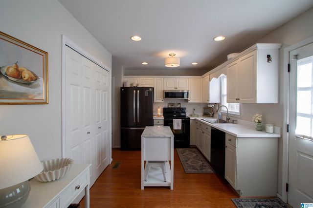 153 CAMBRIDGE LANE, Alabaster, AL 35007