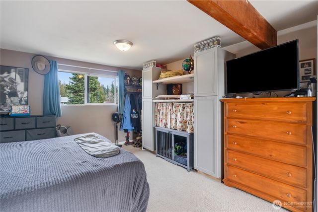 2825 E Crestline Drive, Bellingham, WA 98226