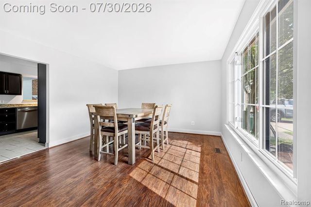 42658 Beechwood Drive, Canton, MI 48188