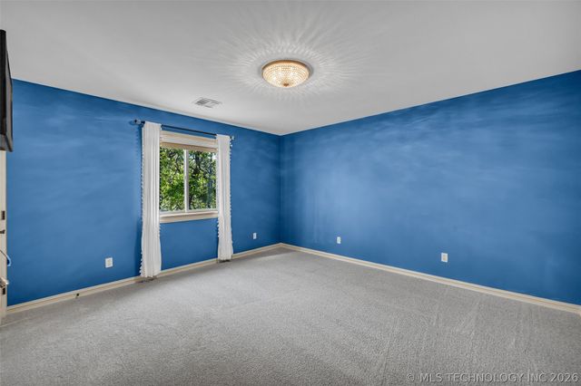 5630 E 117th Place, Tulsa, OK 74137