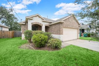 2313 Shady Tree Lane, Conroe, TX 77301