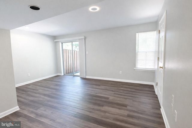 1217 DAHLIA LN, Frederick, MD 21703