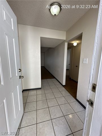 760 Anne Lane, Henderson, NV 89015