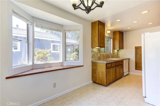 2038 Mountain View, Los Osos, CA 93402