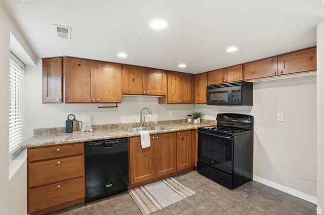 2127 W SILVER TREE CIR, Riverton, UT 84065