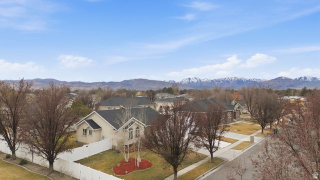 2127 W SILVER TREE CIR, Riverton, UT 84065
