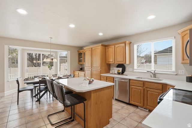 2127 W SILVER TREE CIR, Riverton, UT 84065