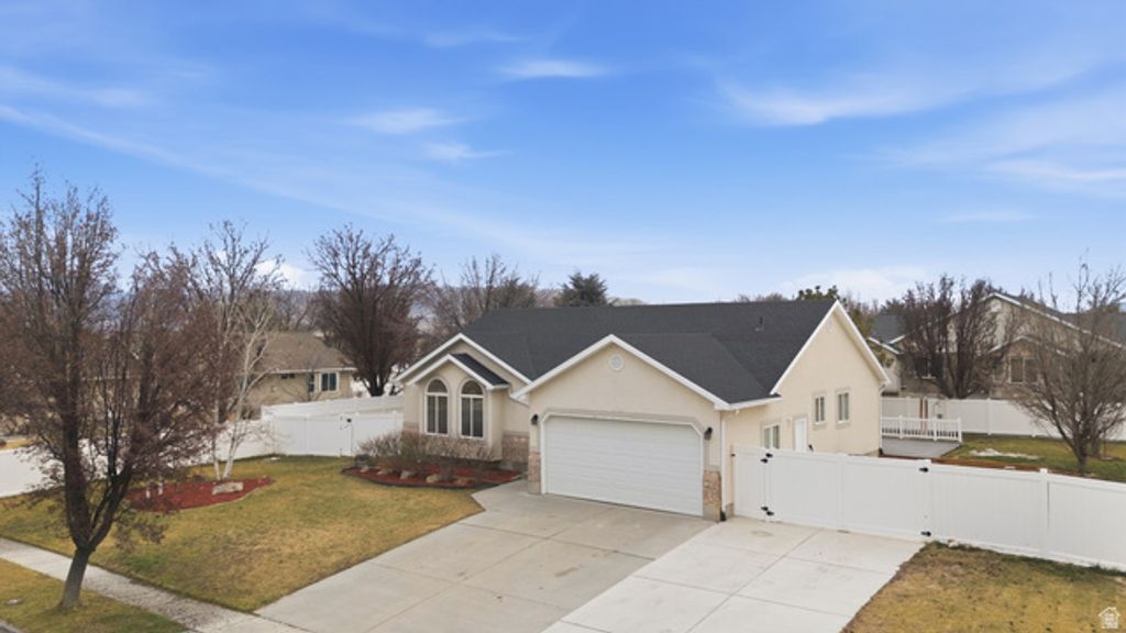 2127 W SILVER TREE CIR, Riverton, UT 84065