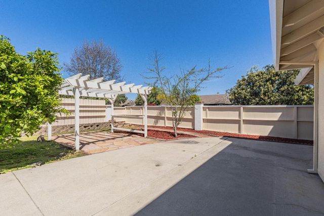 1520 Cambridge Court, Salinas, CA 93906