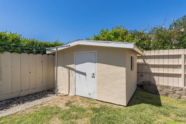 1520 Cambridge Court, Salinas, CA 93906