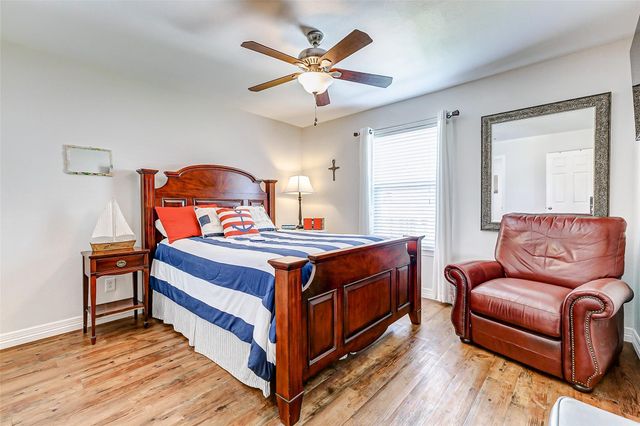 862 Holiday, Crystal Beach, TX 77650