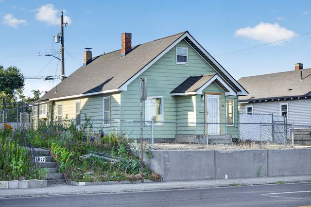1503 E Wellesley Ave, Spokane, WA 99207