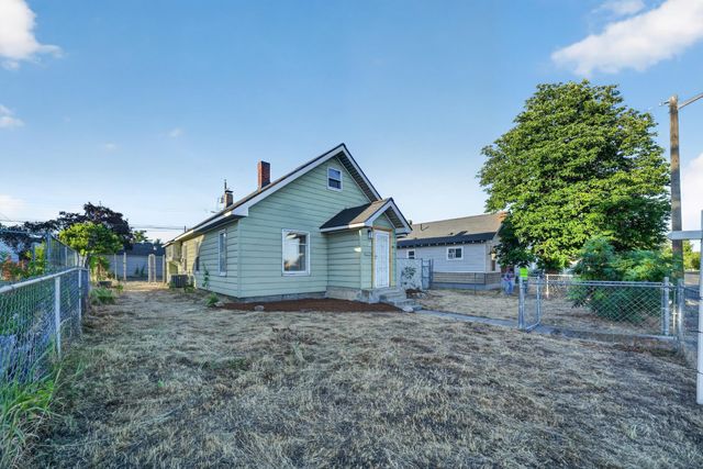 1503 E Wellesley Ave, Spokane, WA 99207