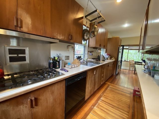 153 Upland Rd, Cambridge, MA 02138