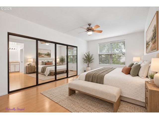 205 S MONTGOMERY St 205, Portland, OR 97201