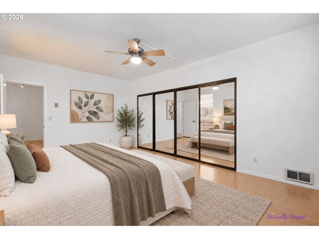 205 S MONTGOMERY St 205, Portland, OR 97201