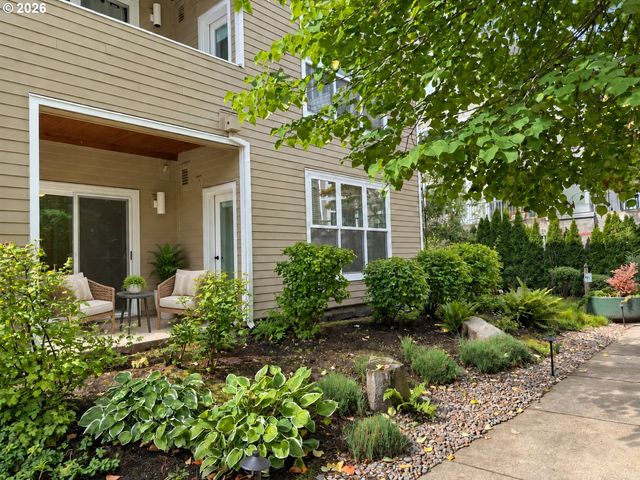 205 S MONTGOMERY St 205, Portland, OR 97201