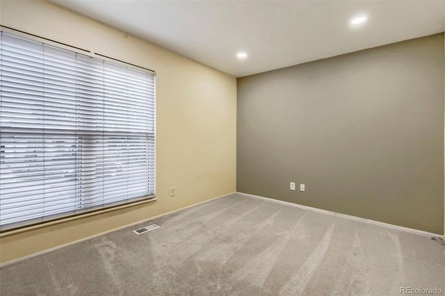 1850 S Truckee Way, Aurora, CO 80017