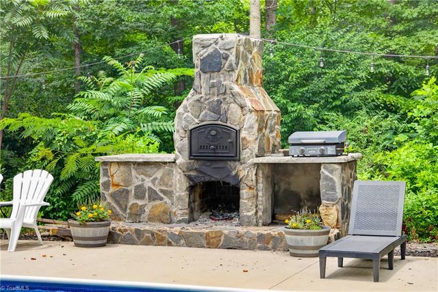 350 Lawrence Drive, Asheboro, NC 27205