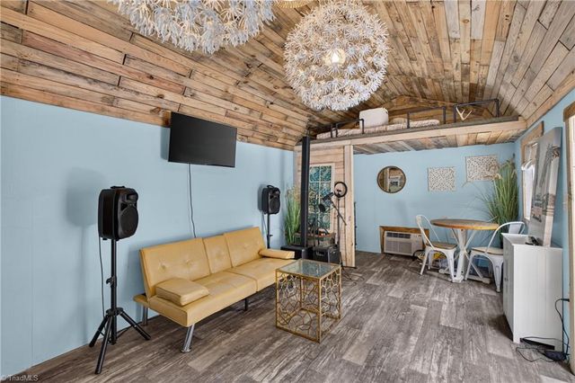 350 Lawrence Drive, Asheboro, NC 27205