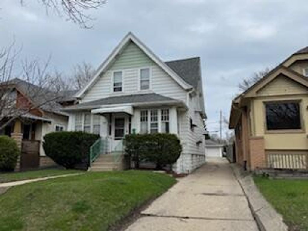 120 60th STREET, Milwaukee, WI 53213