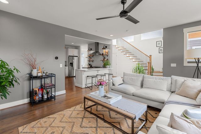 606B Croley Dr, Nashville, TN 37209