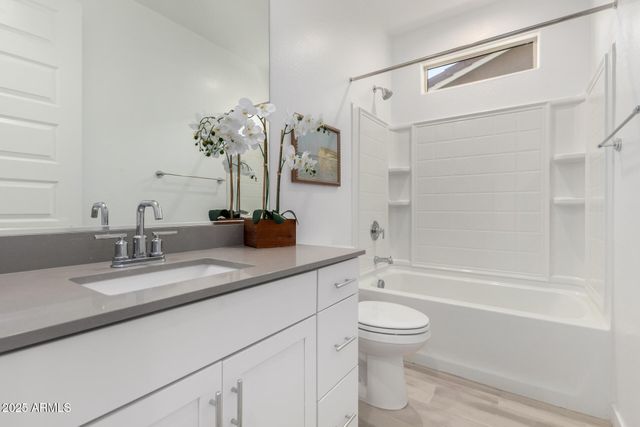 3266 E Wild Drive, San Tan Valley, AZ 85143