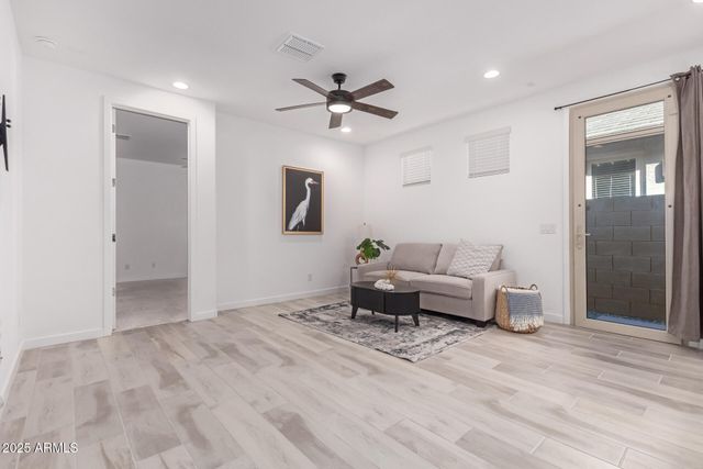 3266 E Wild Drive, San Tan Valley, AZ 85143