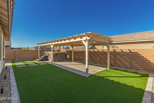 3266 E Wild Drive, San Tan Valley, AZ 85143