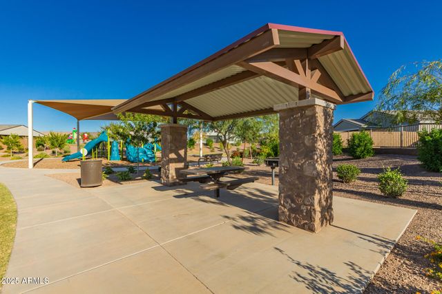 3266 E Wild Drive, San Tan Valley, AZ 85143