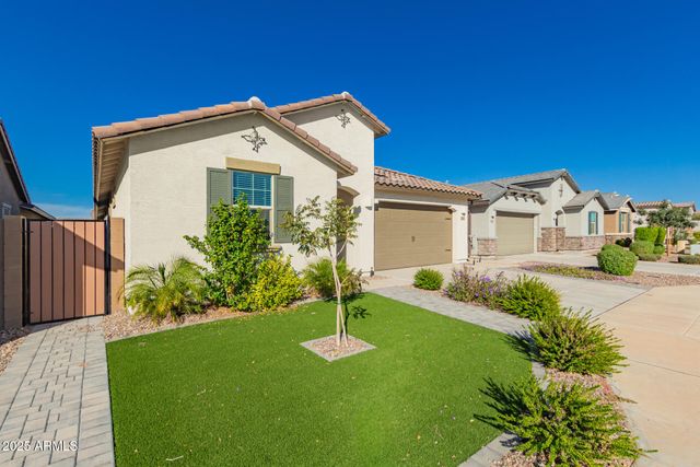 3266 E Wild Drive, San Tan Valley, AZ 85143