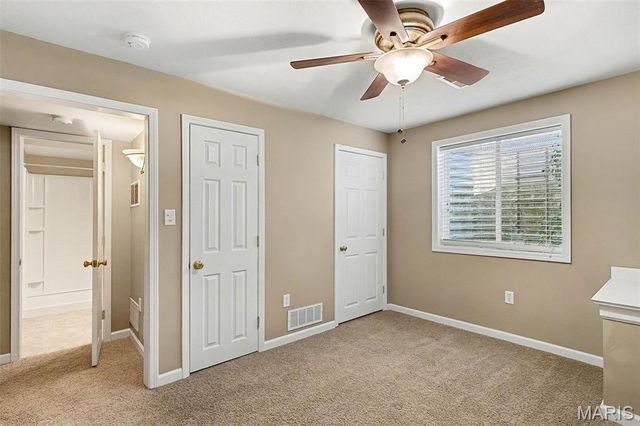 1704 Preston Centre Drive, Fenton, MO 63026