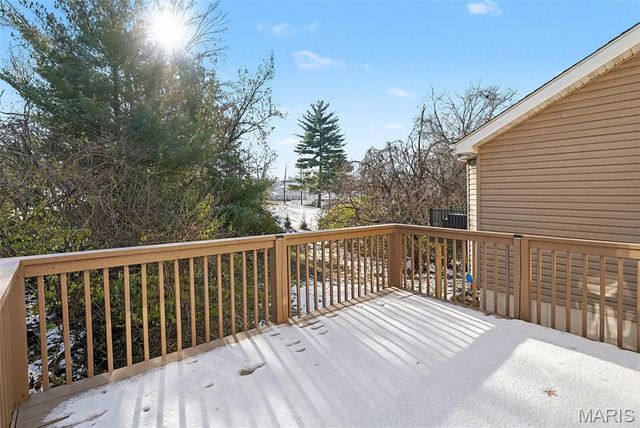 1704 Preston Centre Drive, Fenton, MO 63026