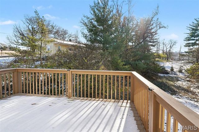 1704 Preston Centre Drive, Fenton, MO 63026