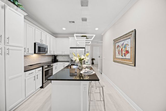 3117 Waterside Circle, Boynton Beach, FL 33435