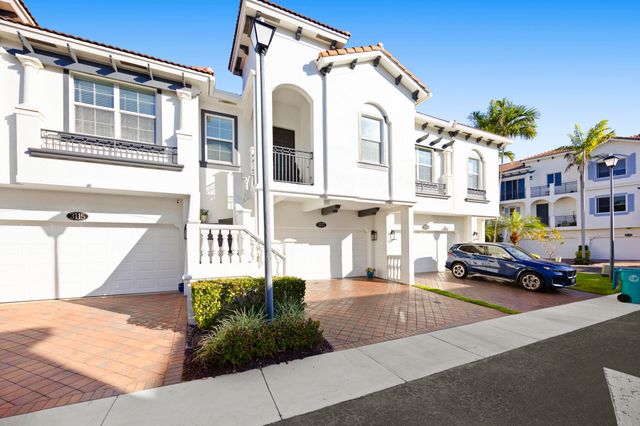 3117 Waterside Circle, Boynton Beach, FL 33435