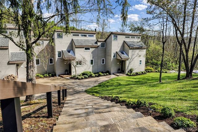 2 Valley Village Road, Ellicottville, NY 14731