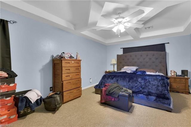 521 Grant AVE, Lehigh Acres, FL 33972