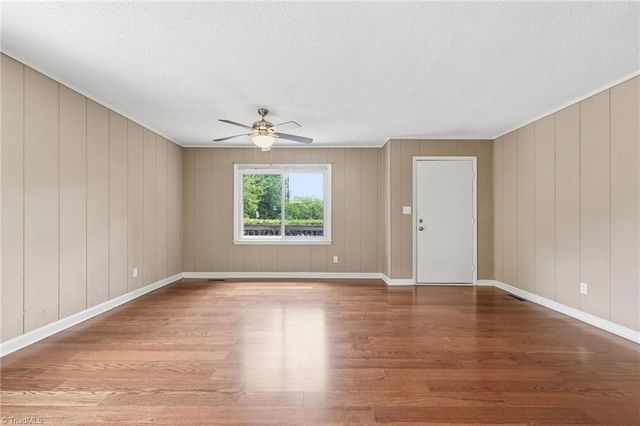4207 Pheasant Ridge Drive, Sophia, NC 27350