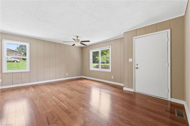 4207 Pheasant Ridge Drive, Sophia, NC 27350