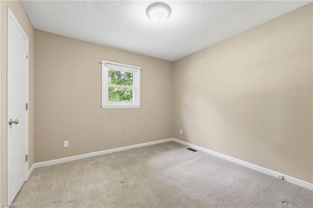 4207 Pheasant Ridge Drive, Sophia, NC 27350