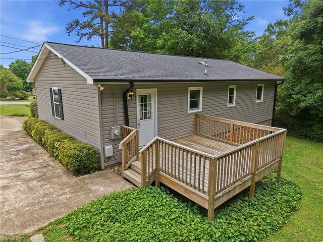 4207 Pheasant Ridge Drive, Sophia, NC 27350