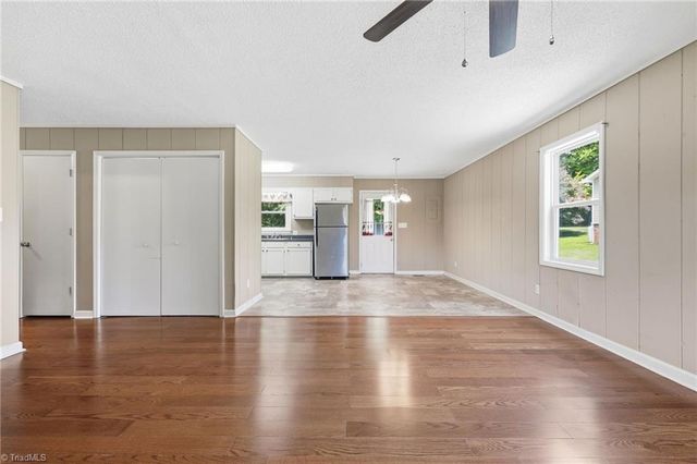 4207 Pheasant Ridge Drive, Sophia, NC 27350