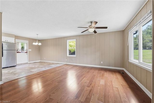 4207 Pheasant Ridge Drive, Sophia, NC 27350