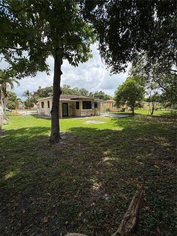 650 NE 137th Street 0, North Miami, FL 33161